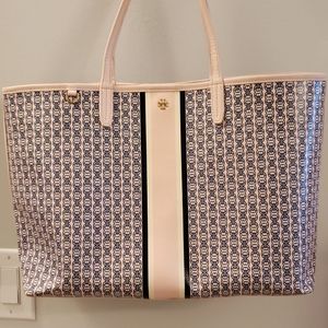 Tory Burch Gemini link tote